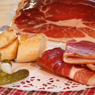 Jambon cru fumé